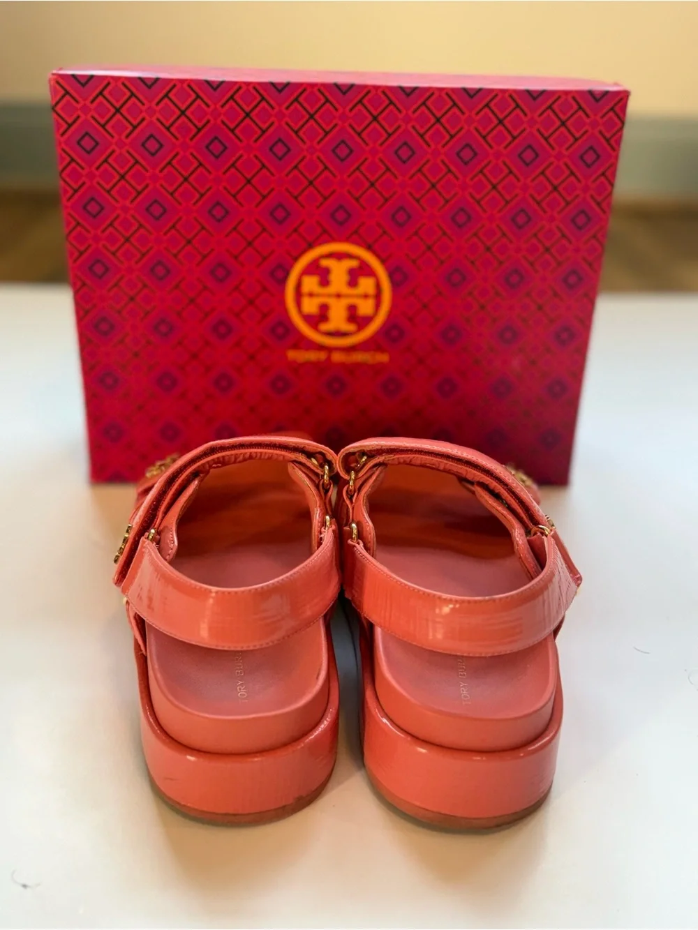 Tory Burch Kira Sport Sandal in Coral Crush | EUC | Size 8